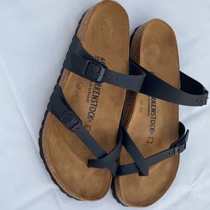 Birkenstock mayari black sandal size 40 EUC